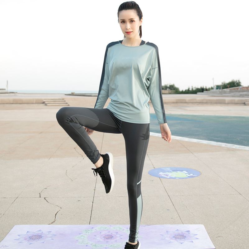 掌机小精灵私服下载